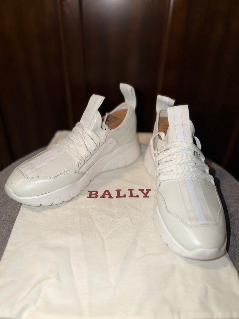 Bally 7.5 Women White Leather Sneakers